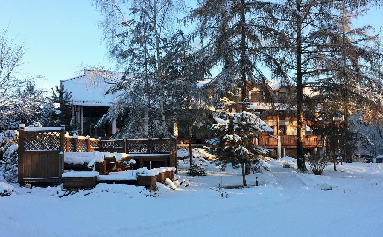 Stajnia Sarnowek Nad Jeziorem Rozany Rozajny Wielkie Buitenkant foto
